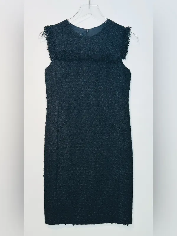 Akris Punto Black Wool Blend Boucle Tweed Sleeveless Dress - Image 11