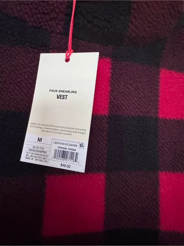 Woolrich NWT Unisex Red and Black Fleece Lined Buffalo Plaid Vest - Image 7
