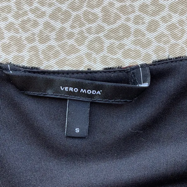 Vero Moda Velvet Floral Lined Dressy Top - Image 7