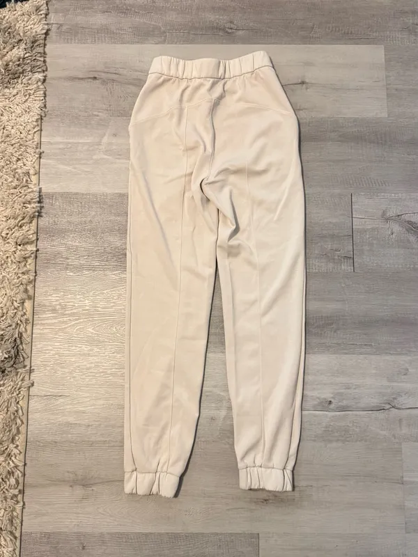 Lululemon Stretch High-Rise Jogger Full Length size 2 - Image 2