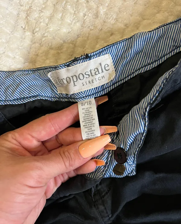 Aeropostale 9/10 Mini Cotton Black Shorts - Image 3