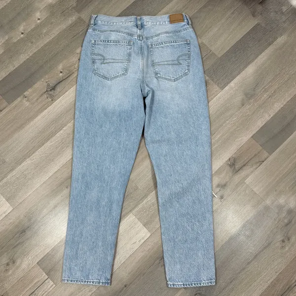 American Eagle Mom Jeans Women 6 Blue High Rise Straight Leg‎ Distressed Knee - Image 8