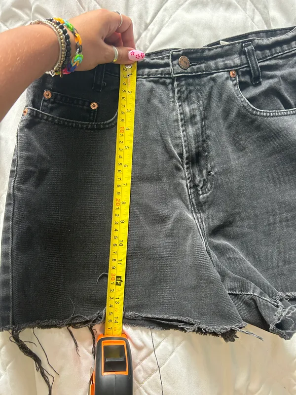 Jordache Vintage Jean Shorts - Image 5
