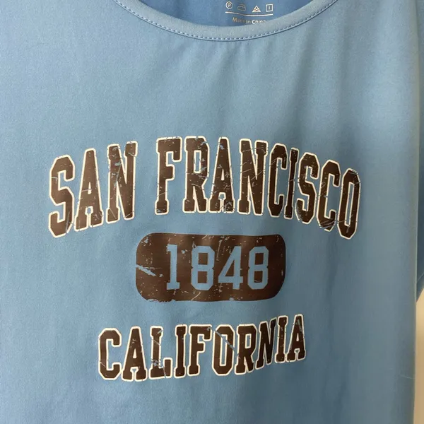 EUC Women’s San Francisco‎ California medium blue brown stretch thick crop top L - Image 2