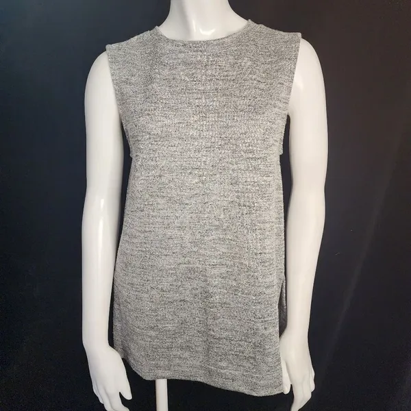 Banana Republic Gray Knit Sleeveless Top (XS) - Image 3