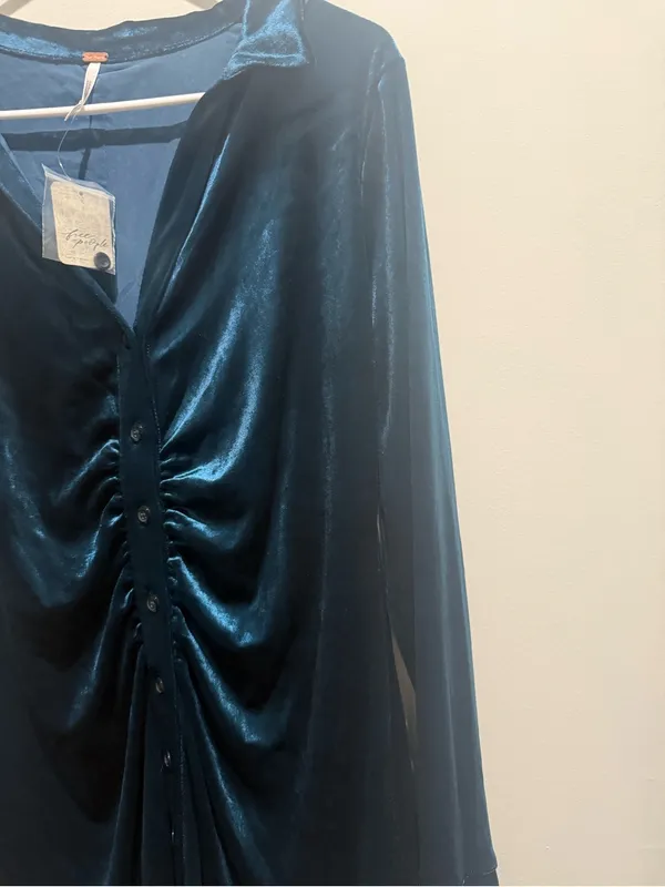 Free People "Shayla" velvet mini dress - Image 4