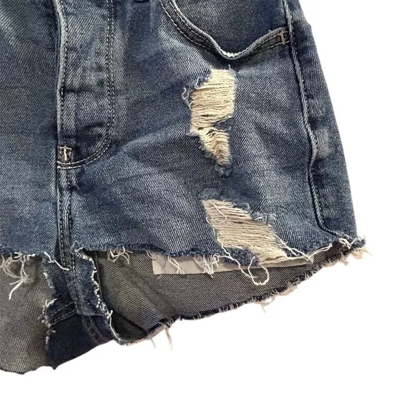 Hollister Women's Ultra High Rise Distressed Denim‎ Shorts Size 23 Blue - Image 6
