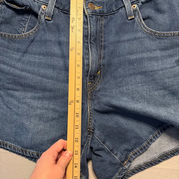 Levi's Cinch Shorts Denim Jean Shorts Blue High Rise 100% Cotton Women Size 32 - Image 4