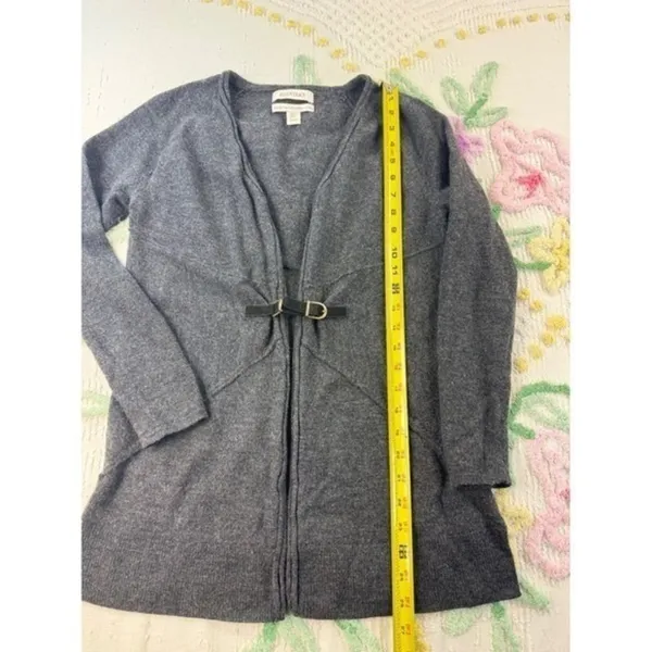 Ellen‎ Tracy Extra Fine Merino Wool Buckle Front Cardigan Gray Small - Image 8