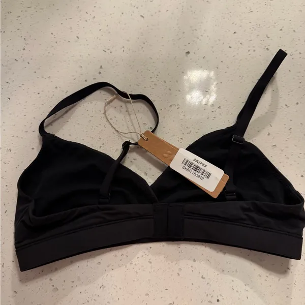 Skims Crossover Bralette Onyx new with tags - Image 2