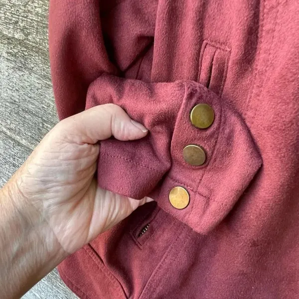 Promesa size M faux suede snap Front burgundy jackets - Image 7
