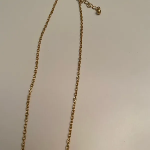Gold and rhinestone bar necklace - Image 4