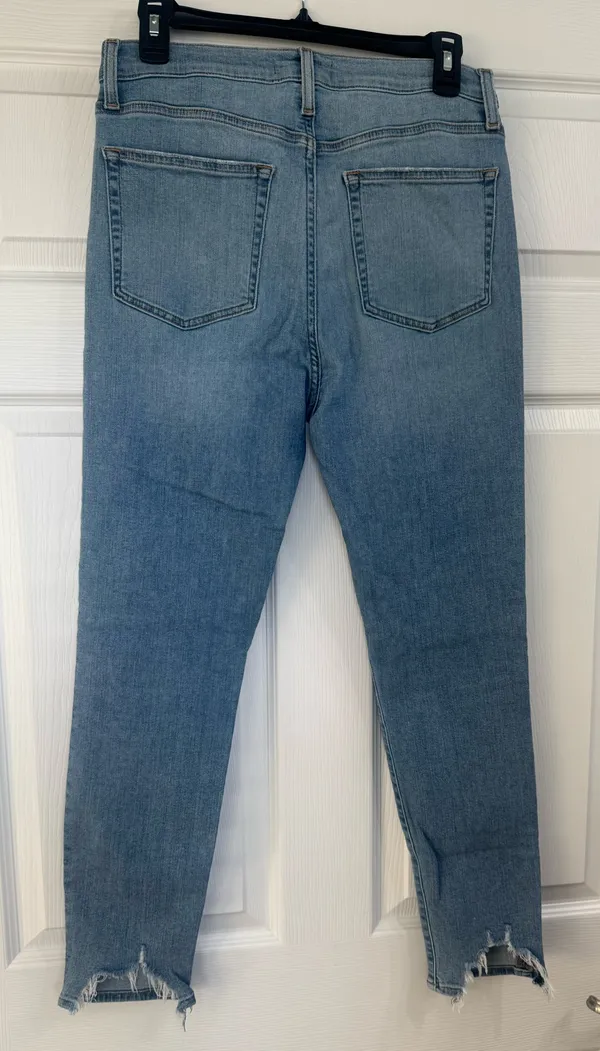 Lulus Light Wash High Rise Distressed Skinny Jeans Size 29 - Image 6