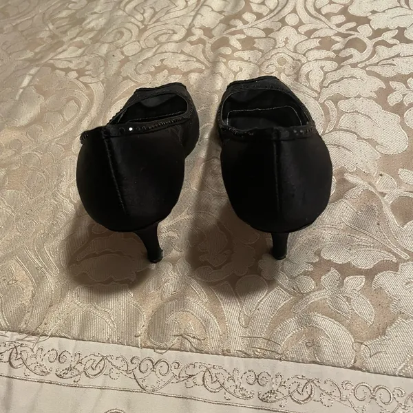 Nina Shoes Black Satin Spike heels for evening ware. Used but in very good condition. - Image 2