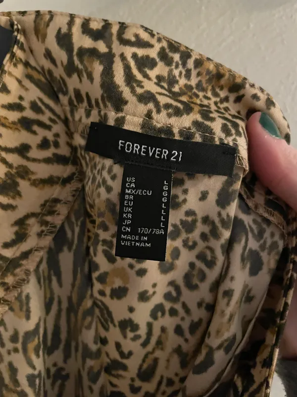 Forever 21 Cheetah Print Mini Skirt NWT - Image 5