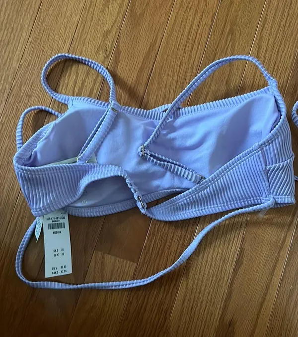 Hollister Swimsuit Top Bikini - Image 2