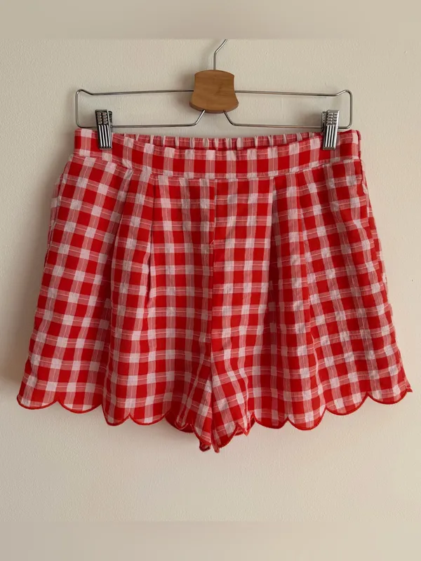 NWT Entro Red Gingham Plaid Scallop Hem Shorts High Rise Pleated Large L - Image 7