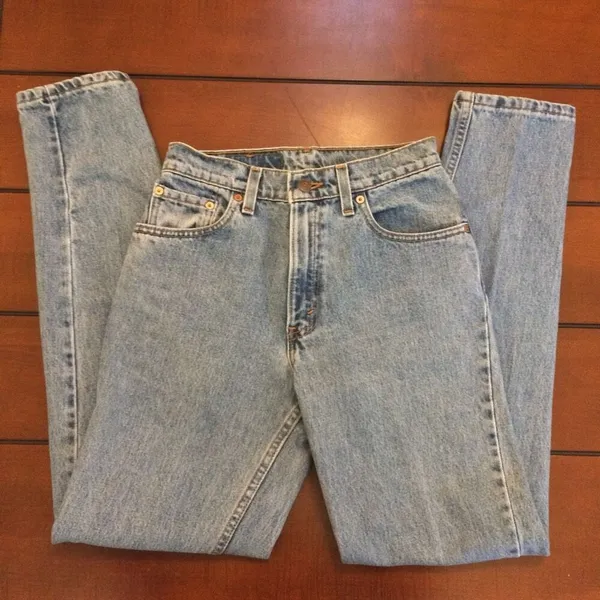 Vintage Levi’s 550 relaxed fit tapered leg size 7 1997 - Image 2