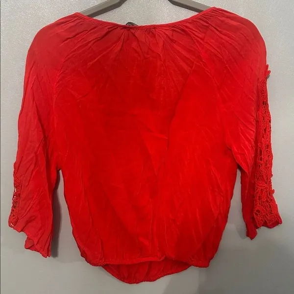 Happening in the Present Womens Blouse Red Crochet Lace Sleeve Elastic Hem XS - Image 5