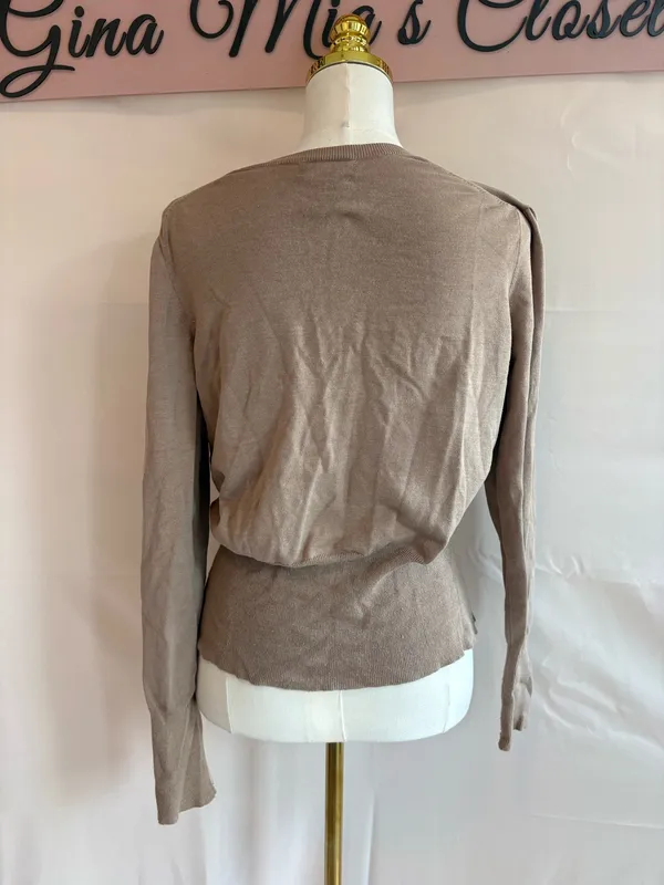 Banana Republic Women's Silk Blend Button-Up Cardigan Sweater Size Large Taupe - Image 2