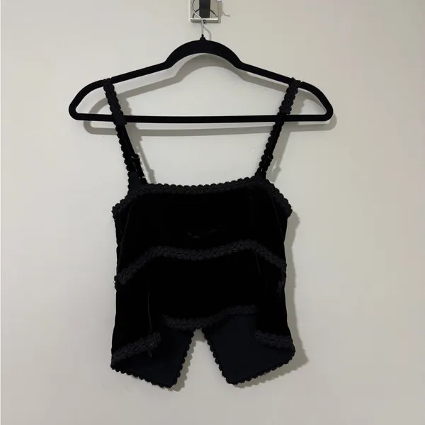 NWT Reformation Minna Velvet Top Black Size 0 - Image 7
