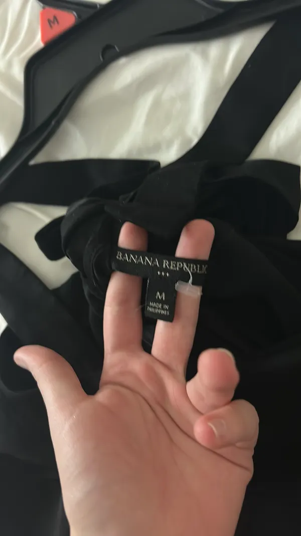 Banana Republic - Image 2