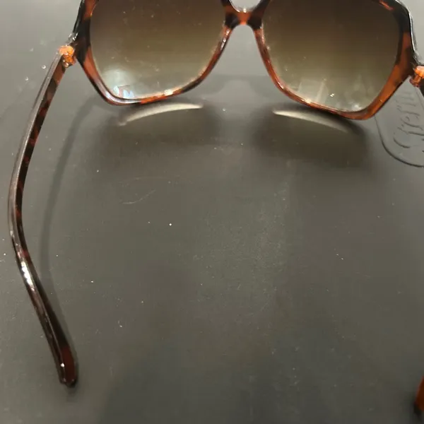 Tortoise Shell Sunglasses Brown - Image 6