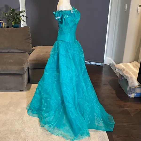 Women’s Fairy Tale Prom Party Dress with Corset Back Size 4 NWT - Image 9