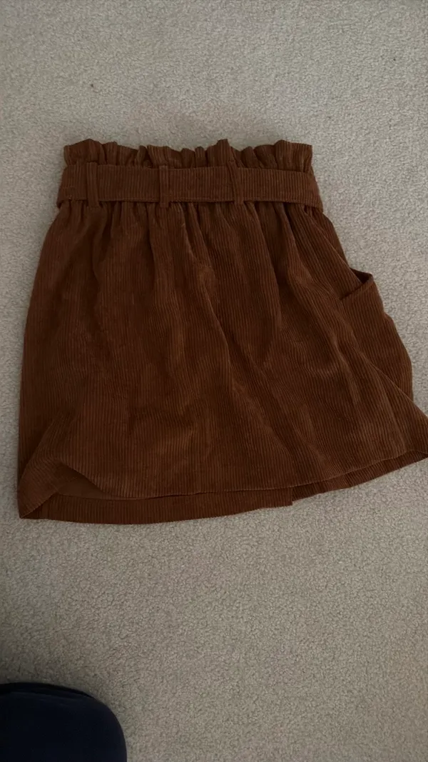 Fashion On Earth Curduroy skirt - Image 3