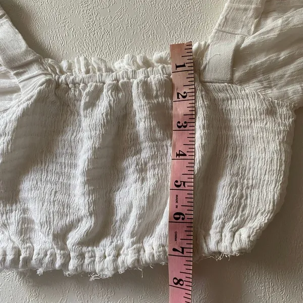 Sim & Sam White Peasant Crop Top Size S Long Sleeve Boho Cottagecore - Image 6