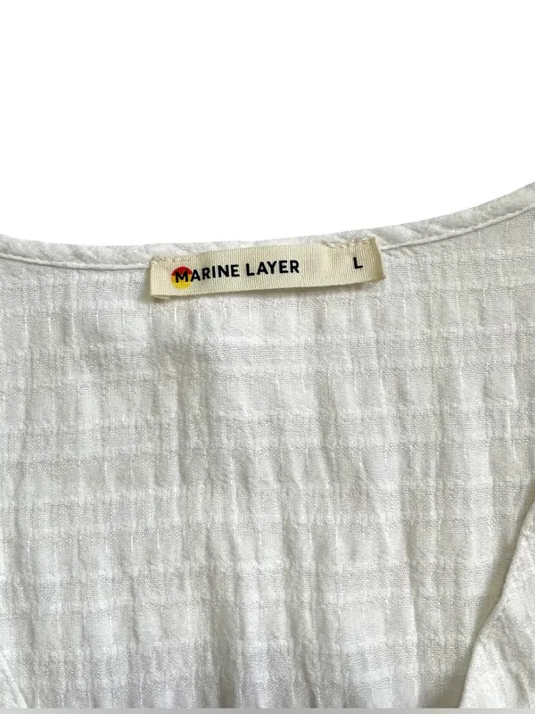 Marine Layer White Textured V-Neck Sleeveless Blouse - Image 3