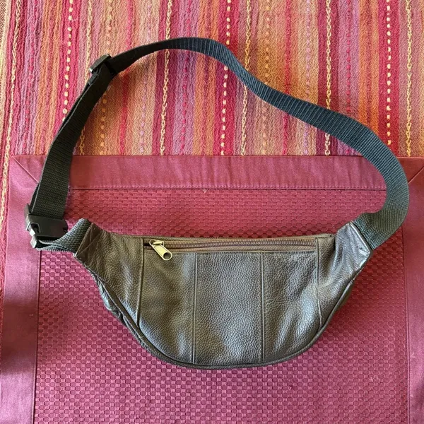 vintage granola boho brown pebbled leather fanny pack waist bag adjustable strap - Image 3