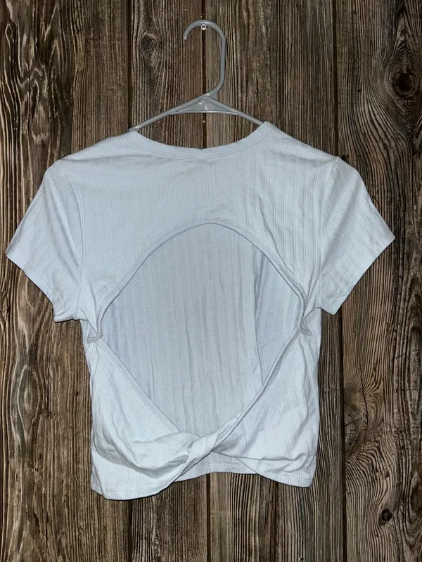 Wild Fable Crop Top - Image 2
