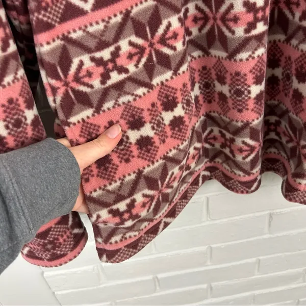 D&Co. Pink Snowflake Patterned Fleece Quarter Zip Pullover Size M Size M - Image 5
