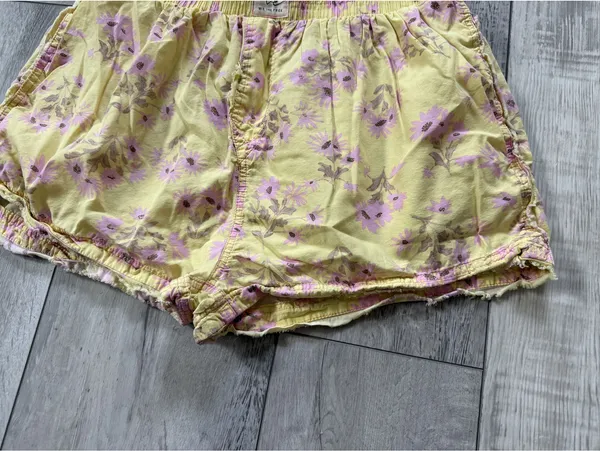 Free People Intimately Vintage Inspired Day to Day Floral Boxer Shorts medium - Image 8
