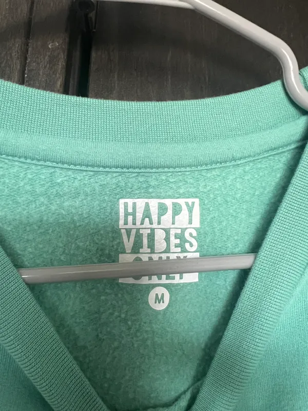 Boutique Crewneck Green Size M - Image 3