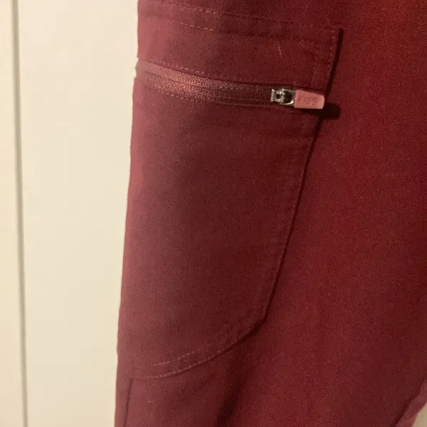 Figs Zamora Jogger Style Scrub Pants Women’s Size XS, 5 Pockets Wine Color - Image 3
