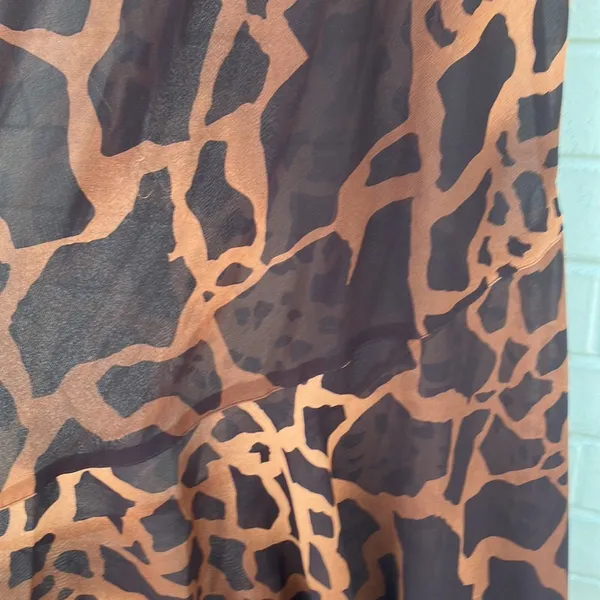 Giraffe print slip dress woman’s size small - Image 8