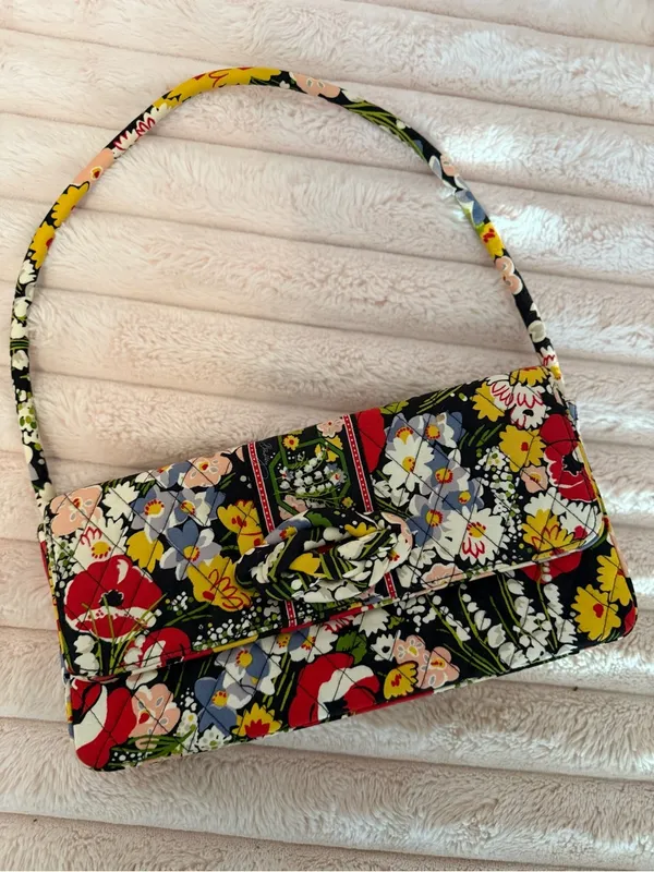 Vera Bradley Knot‎ Just a Clutch Poppy Fields Bag - Image 2