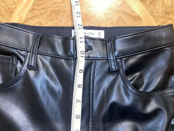 Abercrombie & Fitch The 90’s Straight Ultra High Rise Faux Leather Pants Size 4 - Image 10