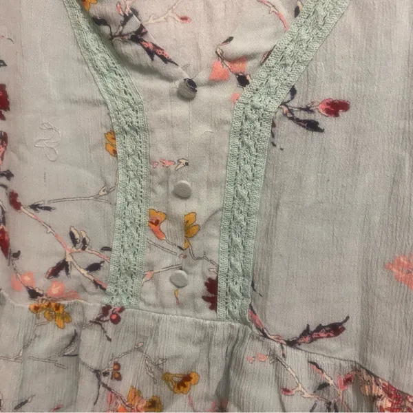 Eyeshadow Womens Shirt Top Blouse S Small Bust 34” Light Blue Floral Cottagecore - Image 5