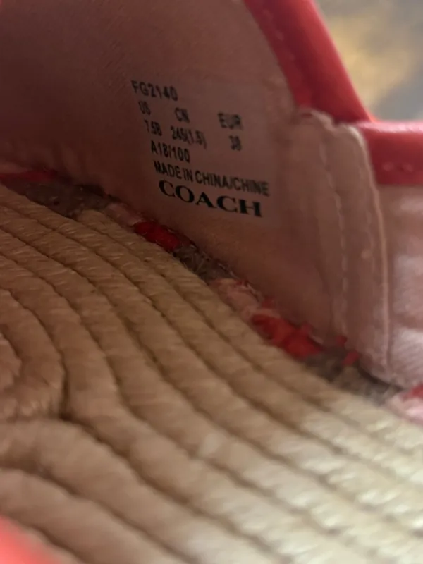 Coach coral Espadrille Flats Size 7.5 - Image 8