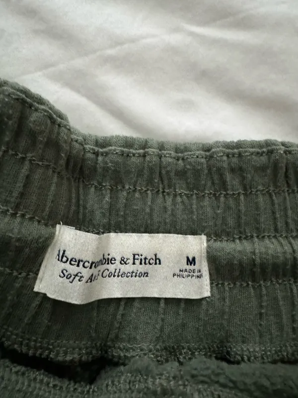 Abercrombie shorts - Image 3