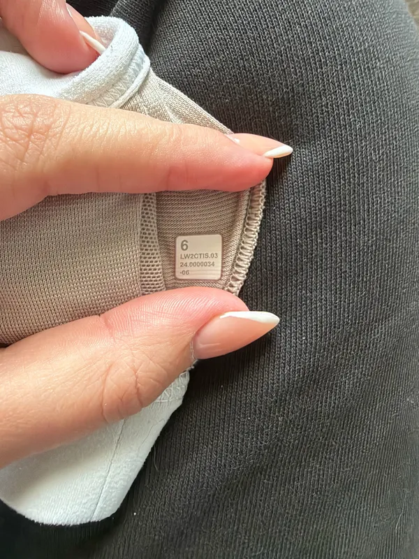 Lululemon Bra Flow Y - Image 3