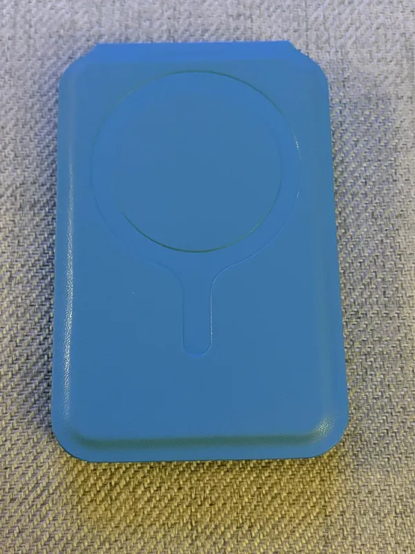 MagSafe iPhone Wallet Blue - Image 2
