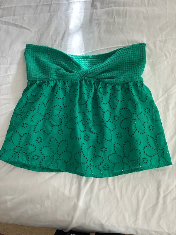 SheIn Kelly Green Halter Top - Image 4