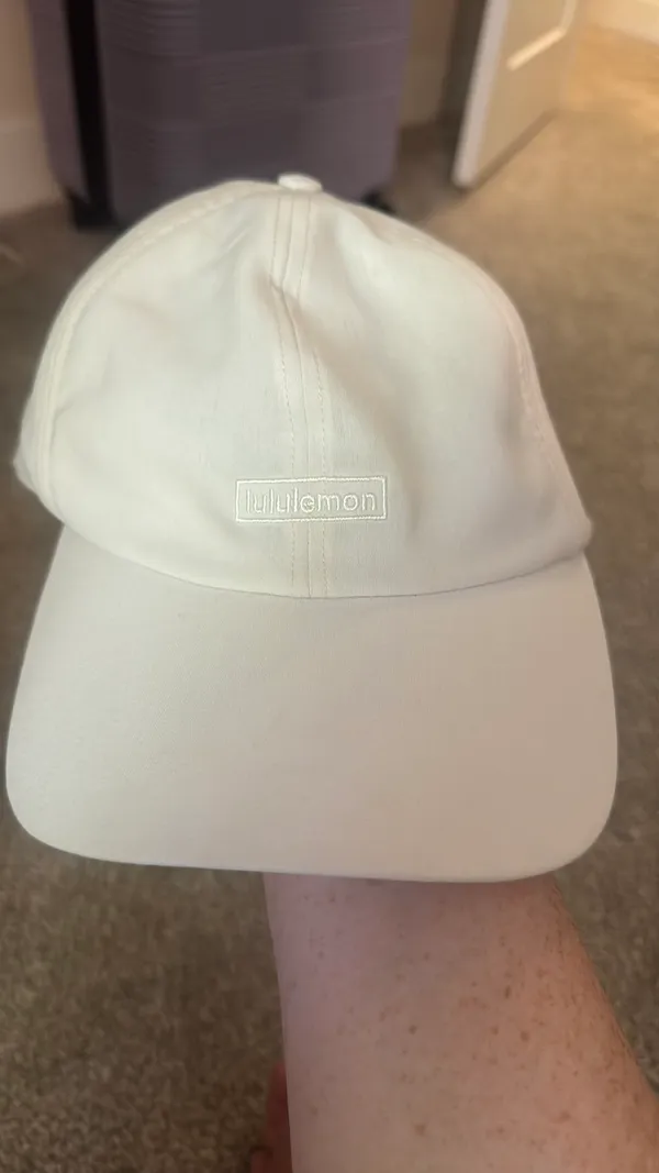 Lululemon hat - Image 3