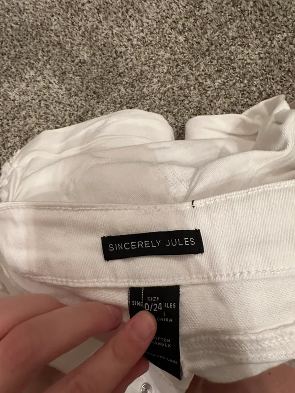 Sincerely Jules Mom Jeans - Image 2