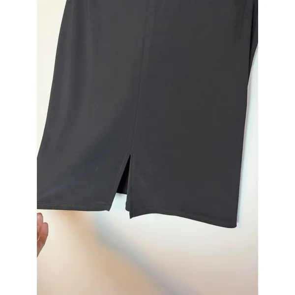 Vince Camuto Women's Black Vneck Stretchy She'll Tank XS NWT - Image 12