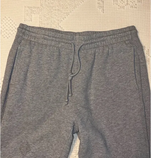 Aritzia TNA Sweatpants - Image 2